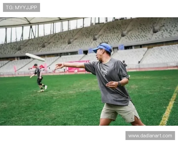 深入分析深圳飞盘队的战术布局与控制打法技巧